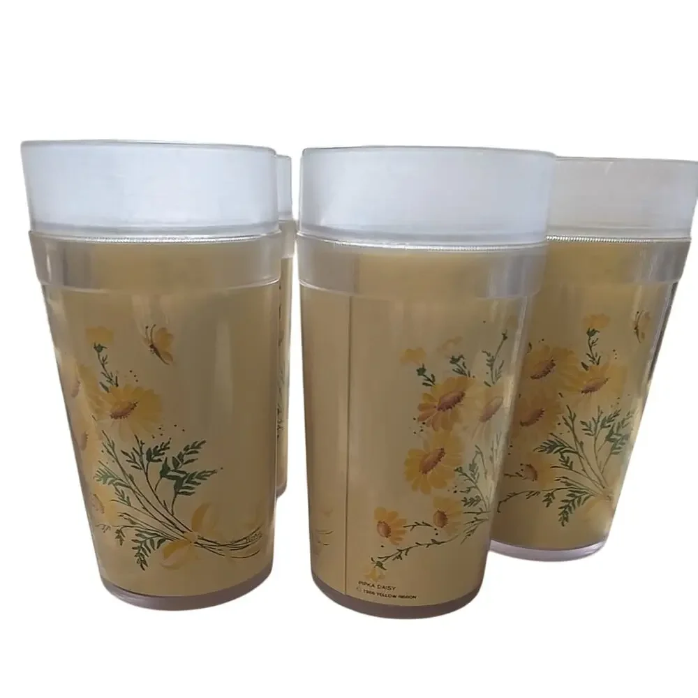 Lot of 4 Vintage Yellow Daisies Floral Drinking Beverage Drinkware Tumblers Cups